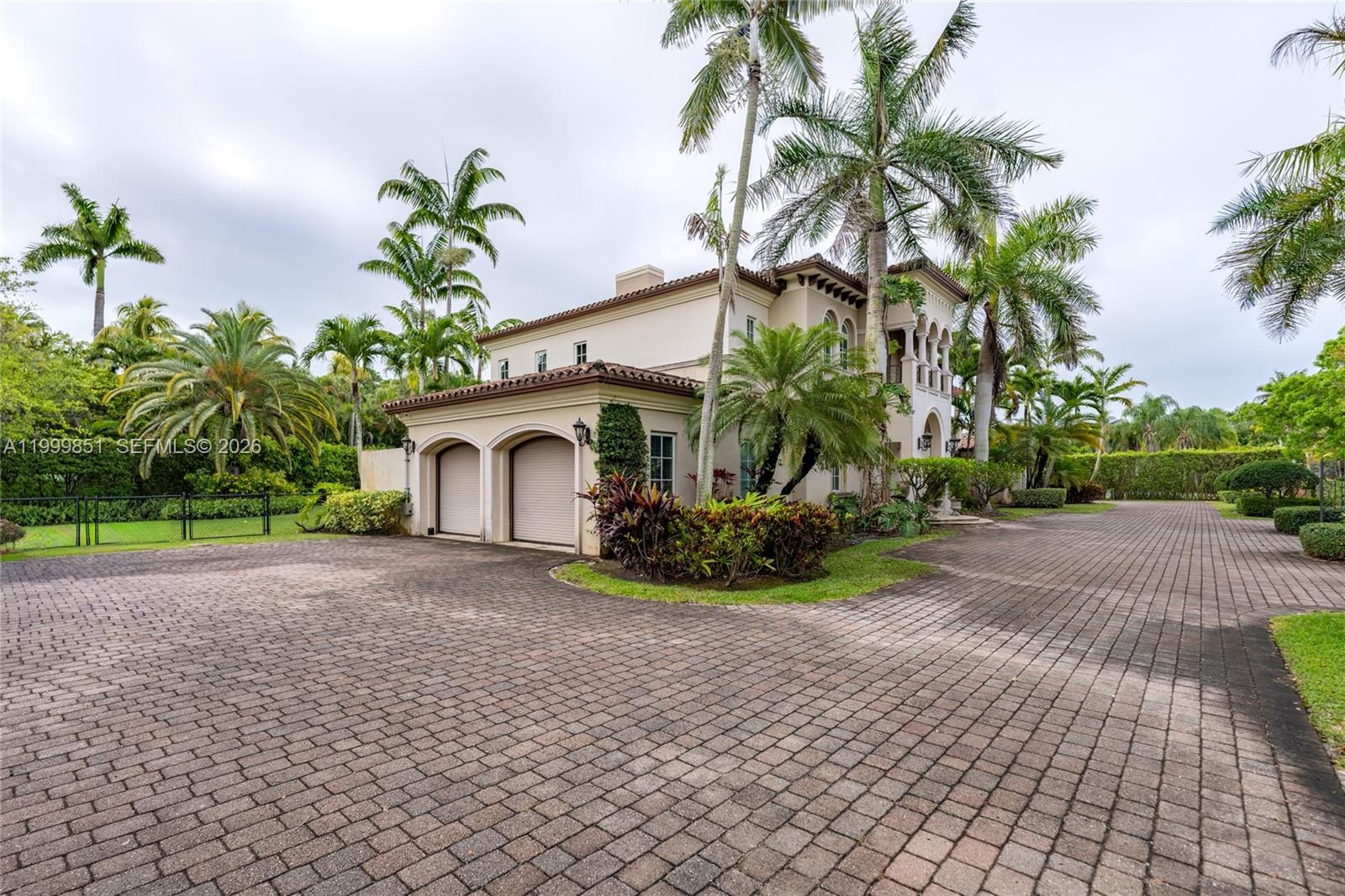 12101 Moss Rnch Rd Pinecrest, FL 33156