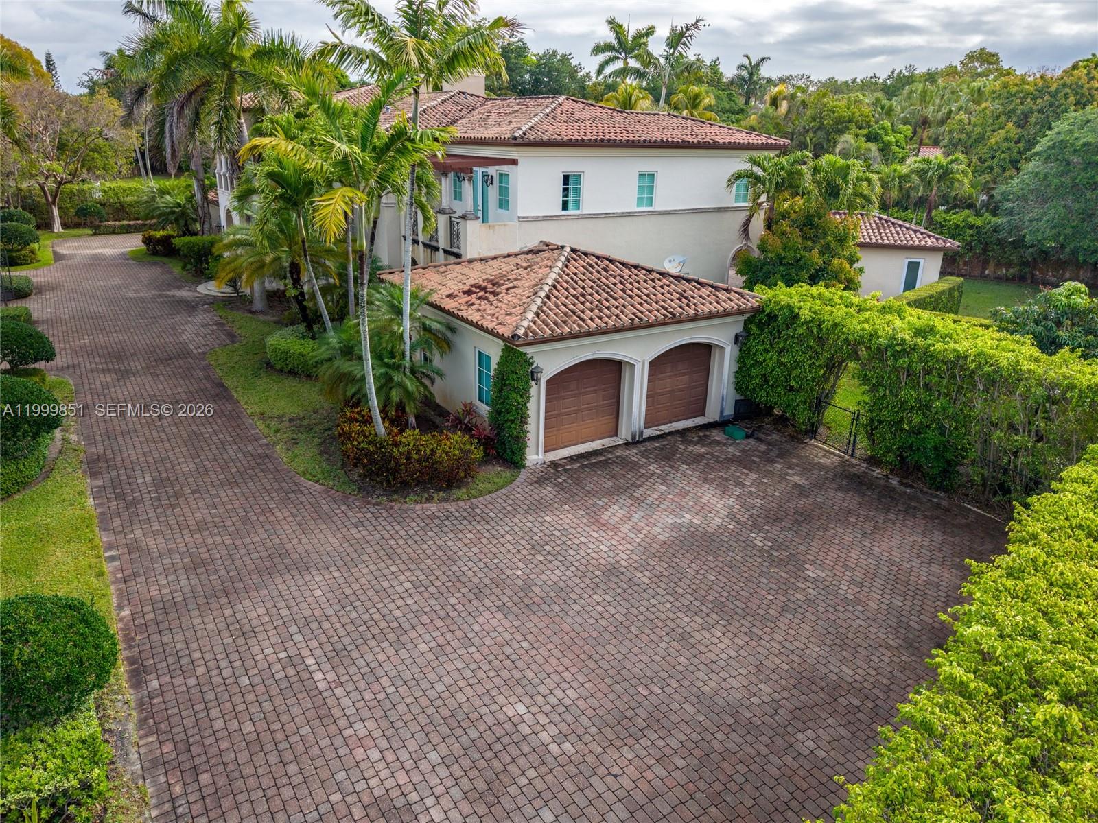 12101 Moss Rnch Rd Pinecrest, FL 33156