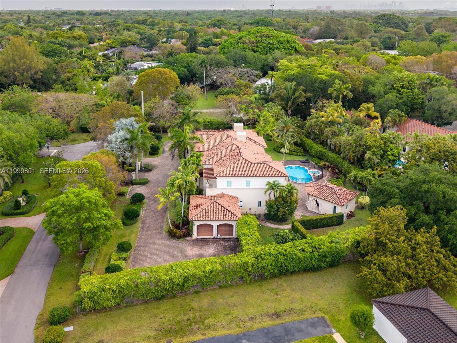 12101 Moss Rnch Rd Pinecrest, FL 33156