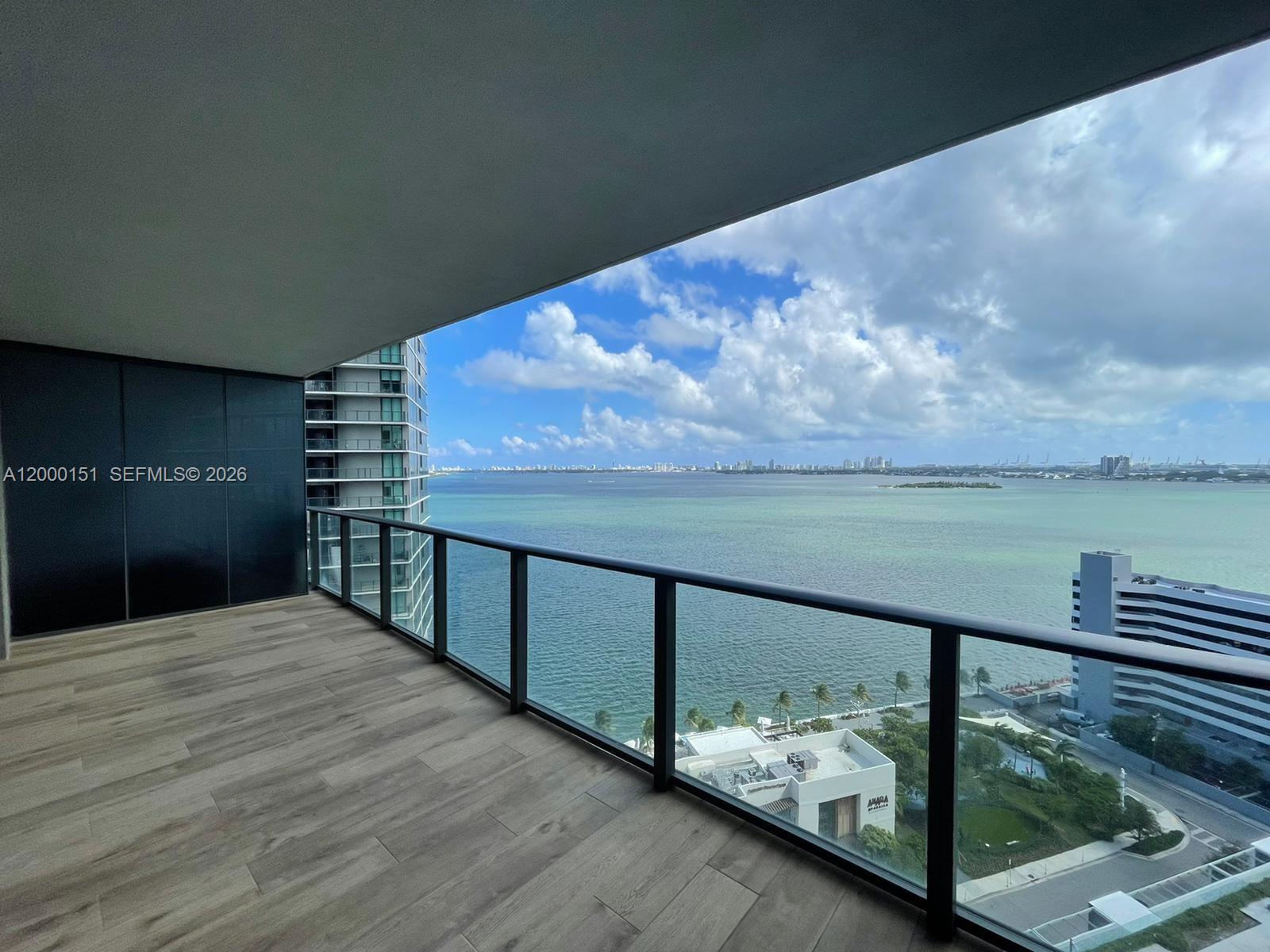650 NE 32th St #1805 Miami, FL 33137