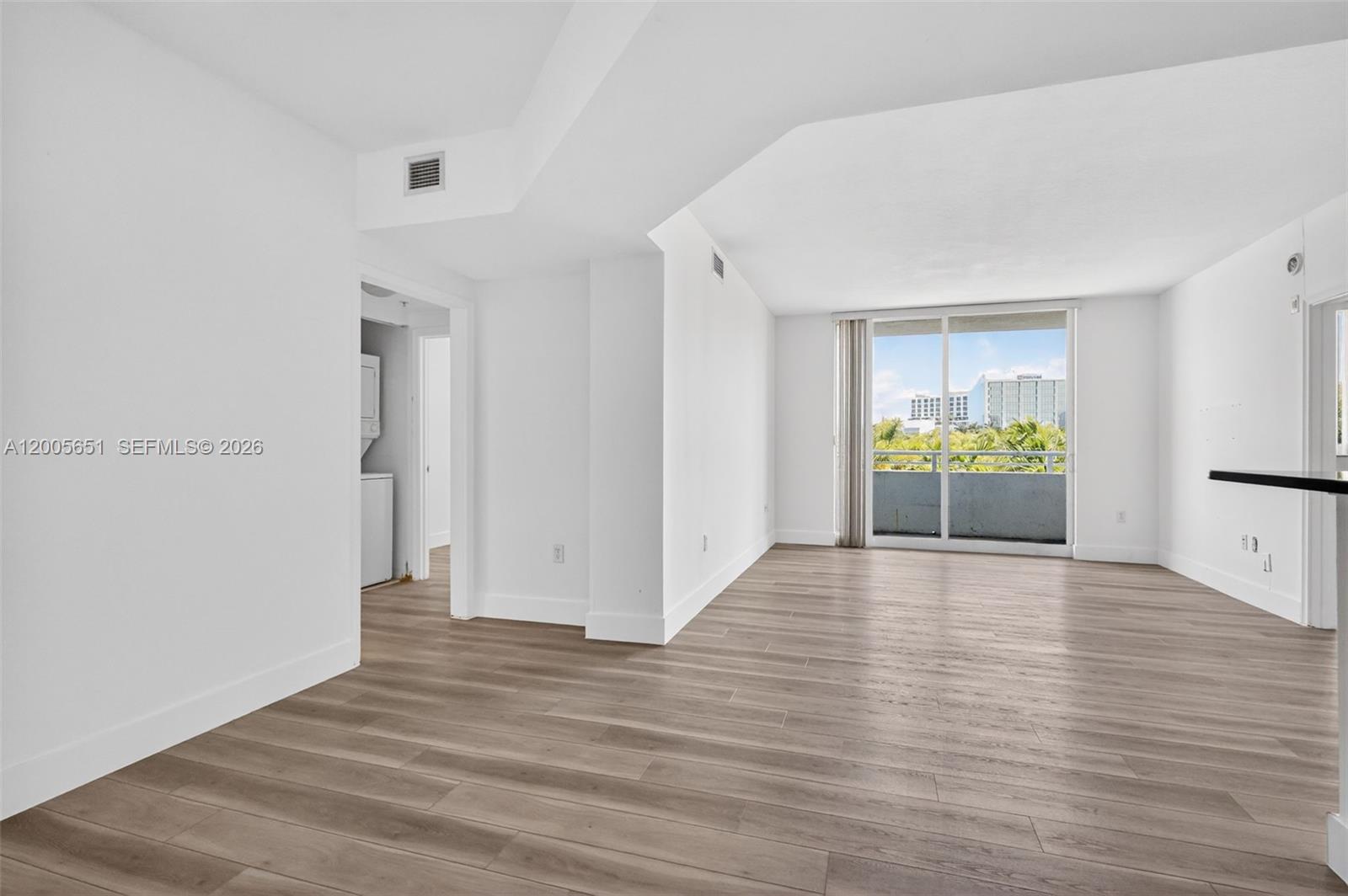 image Venture At Aventura West12