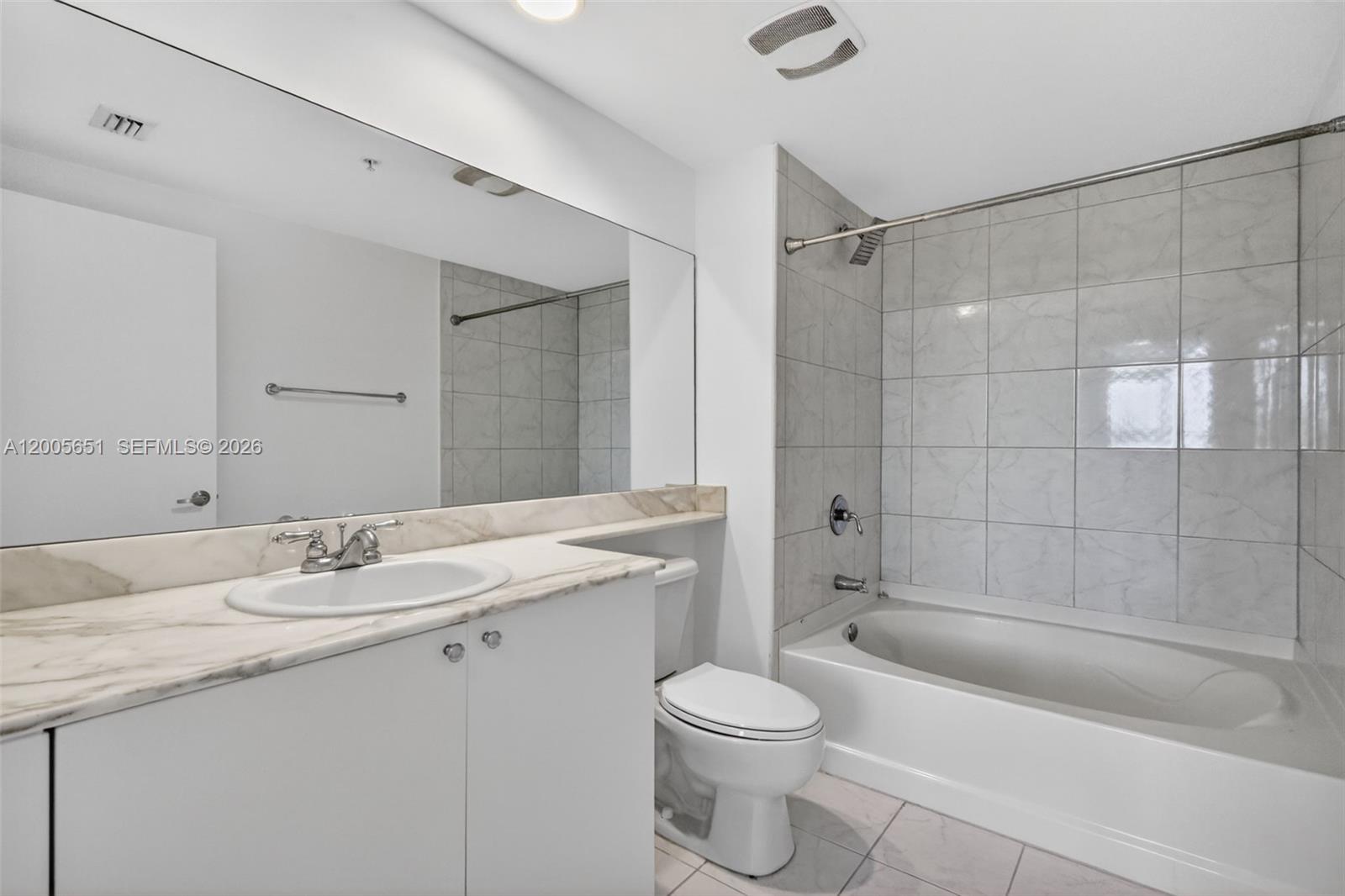 image Venture At Aventura West17
