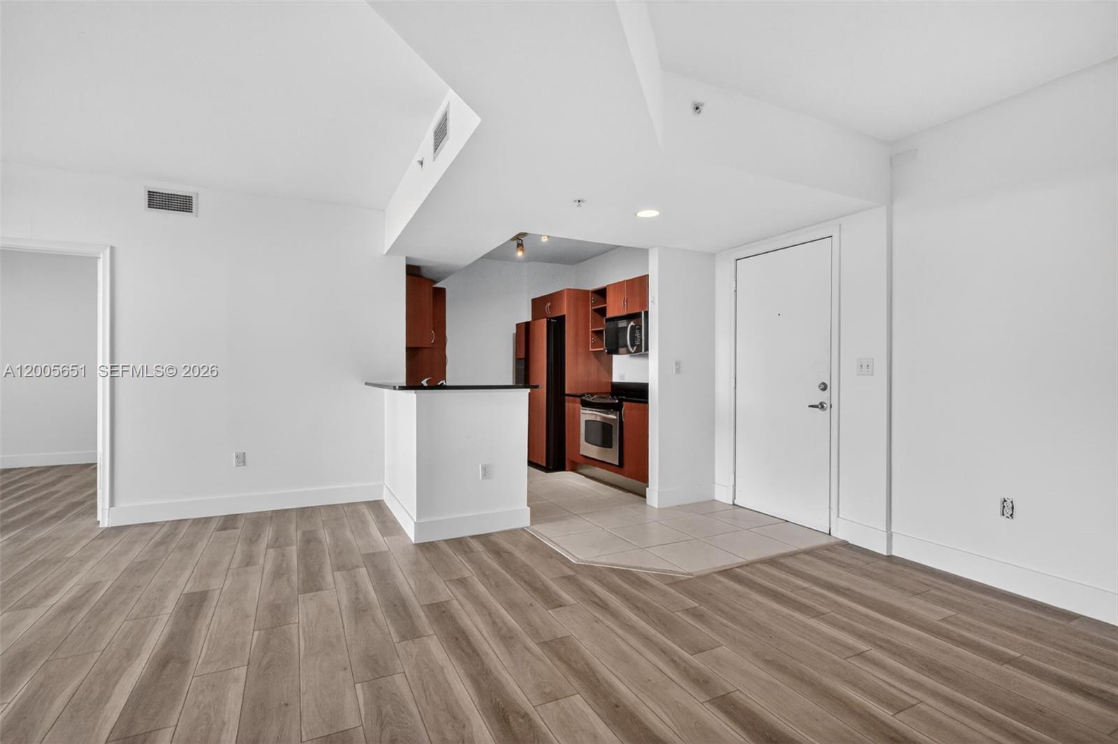 image Venture At Aventura West5