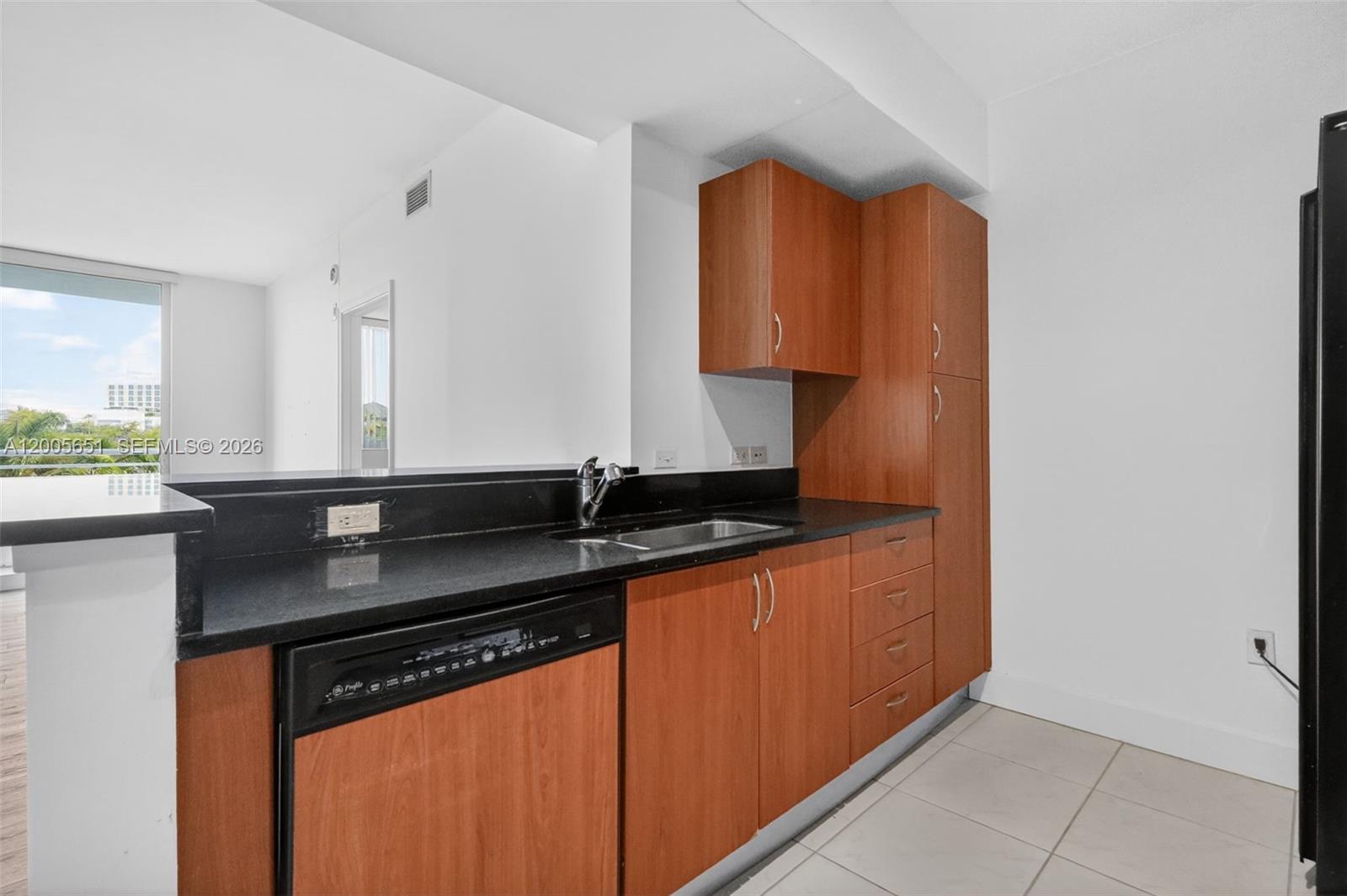 image Venture At Aventura West8
