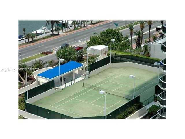 image Blue Diamond32