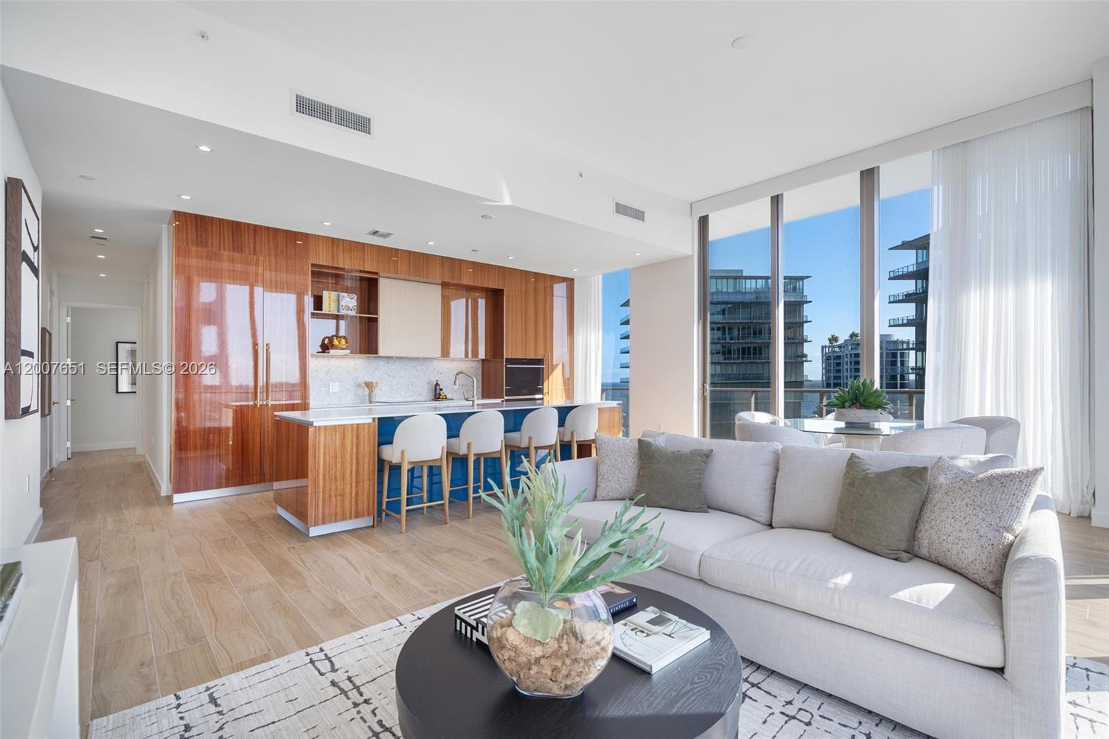 2655 S Bayshore Dr #1911 Coconut Grove, FL 33133