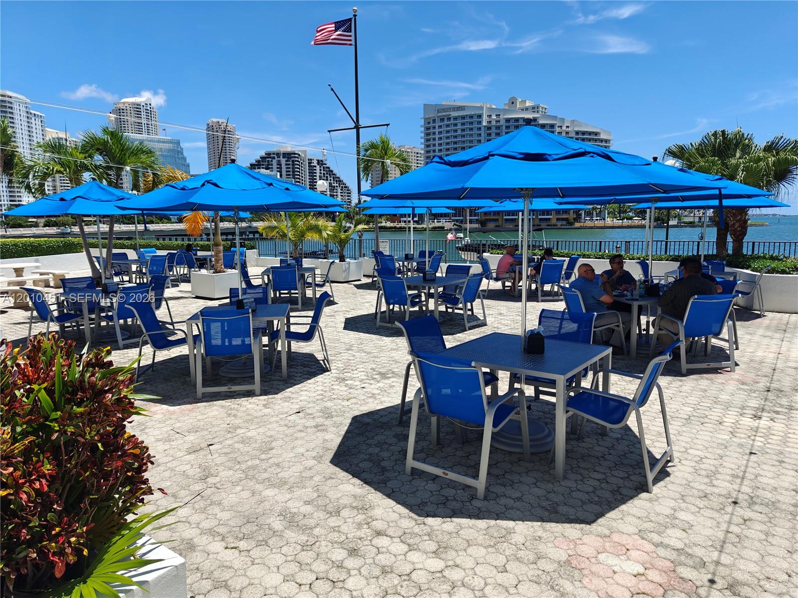 999 Brickell Bay Dr #805 Miami, FL 33131