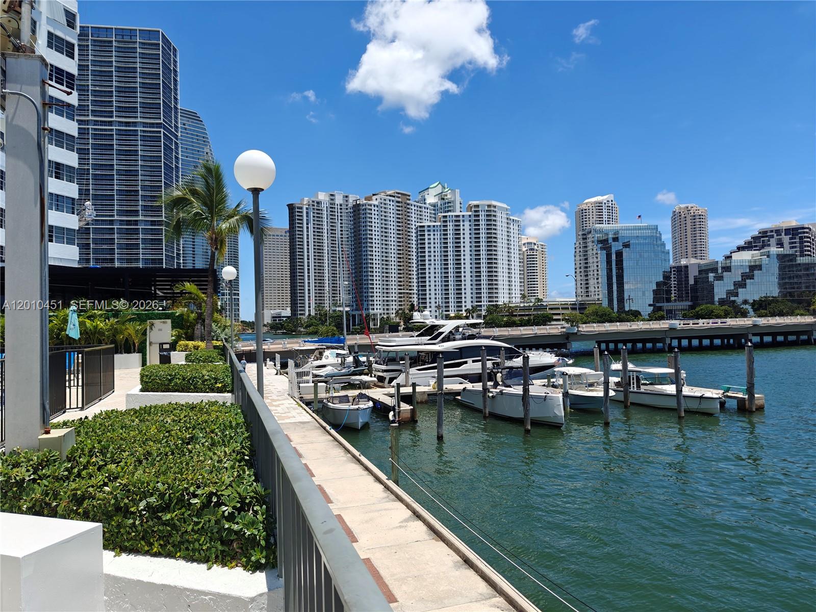 999 Brickell Bay Dr #805 Miami, FL 33131