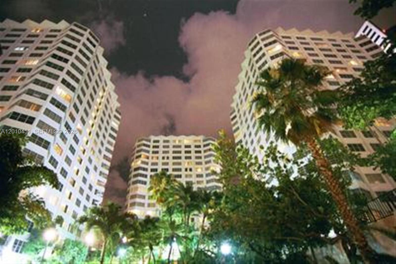 999 Brickell Bay Dr #805 Miami, FL 33131