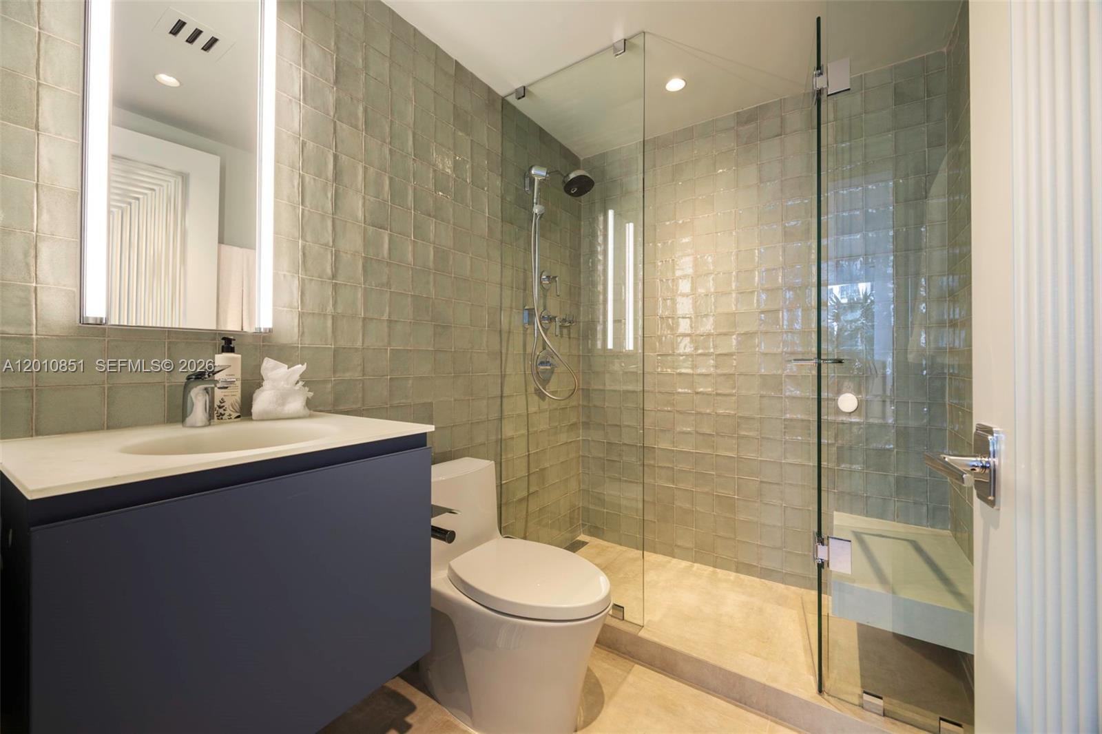 5875 Collins Ave #503 Miami Beach, FL 33140