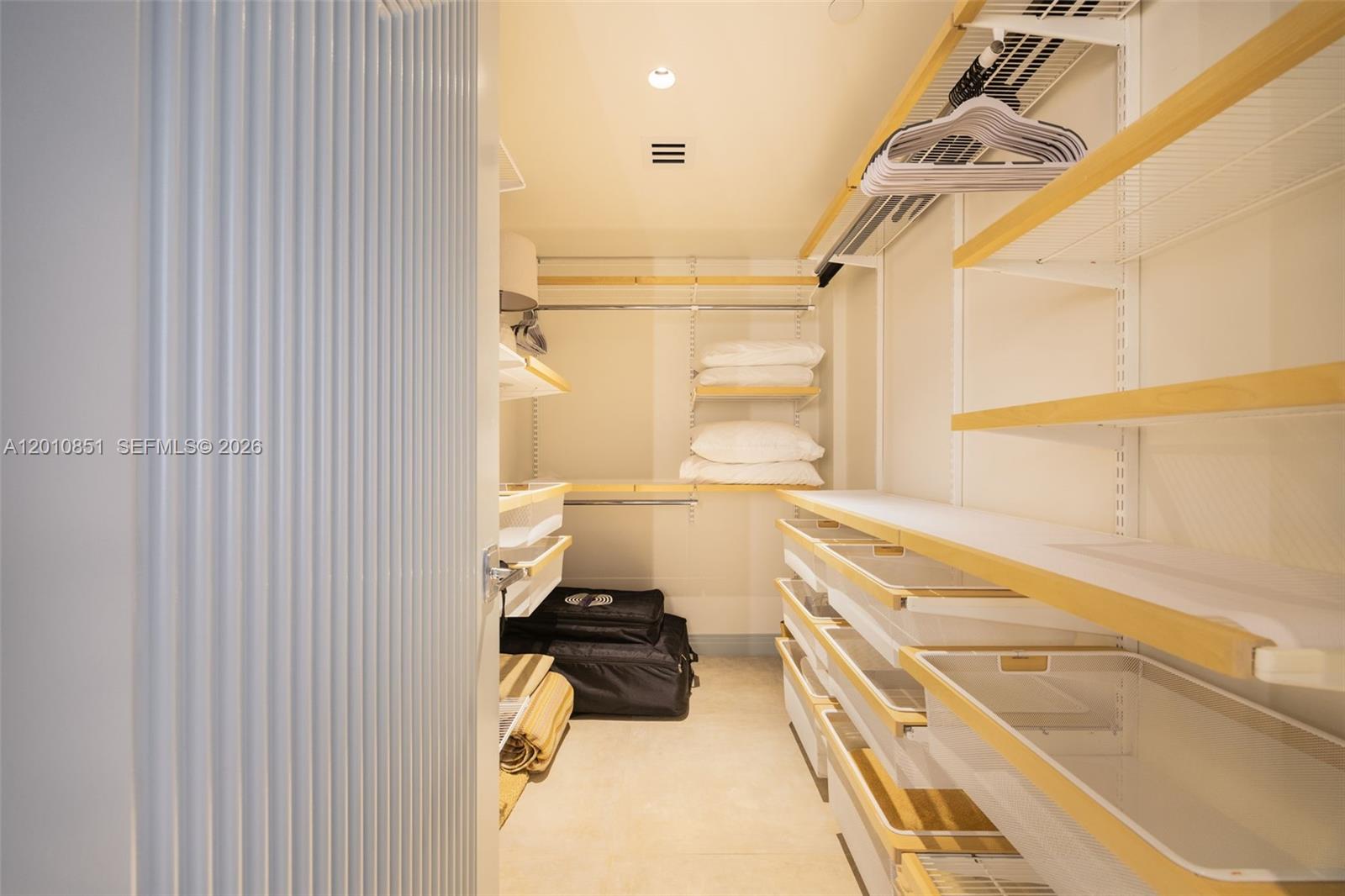 5875 Collins Ave #503 Miami Beach, FL 33140