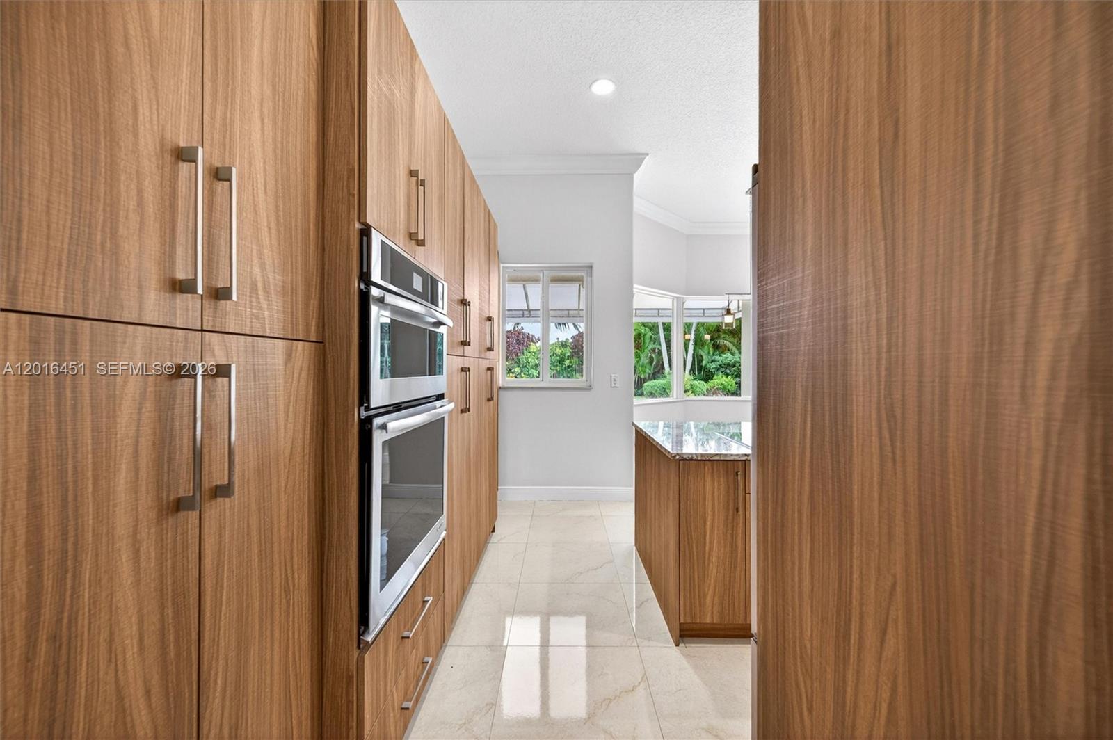 9474 SW 125th Ter Miami, FL 33176