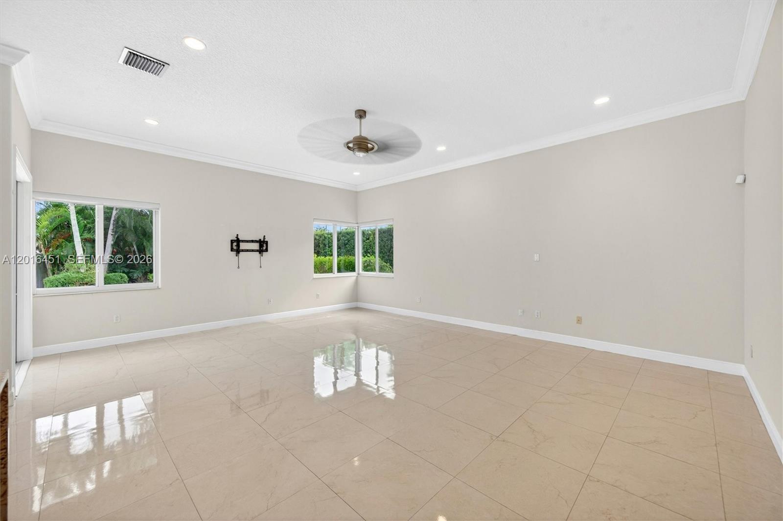 9474 SW 125th Ter Miami, FL 33176