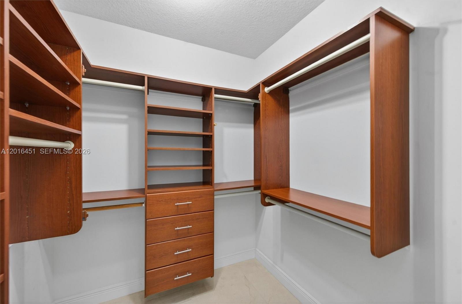 9474 SW 125th Ter Miami, FL 33176