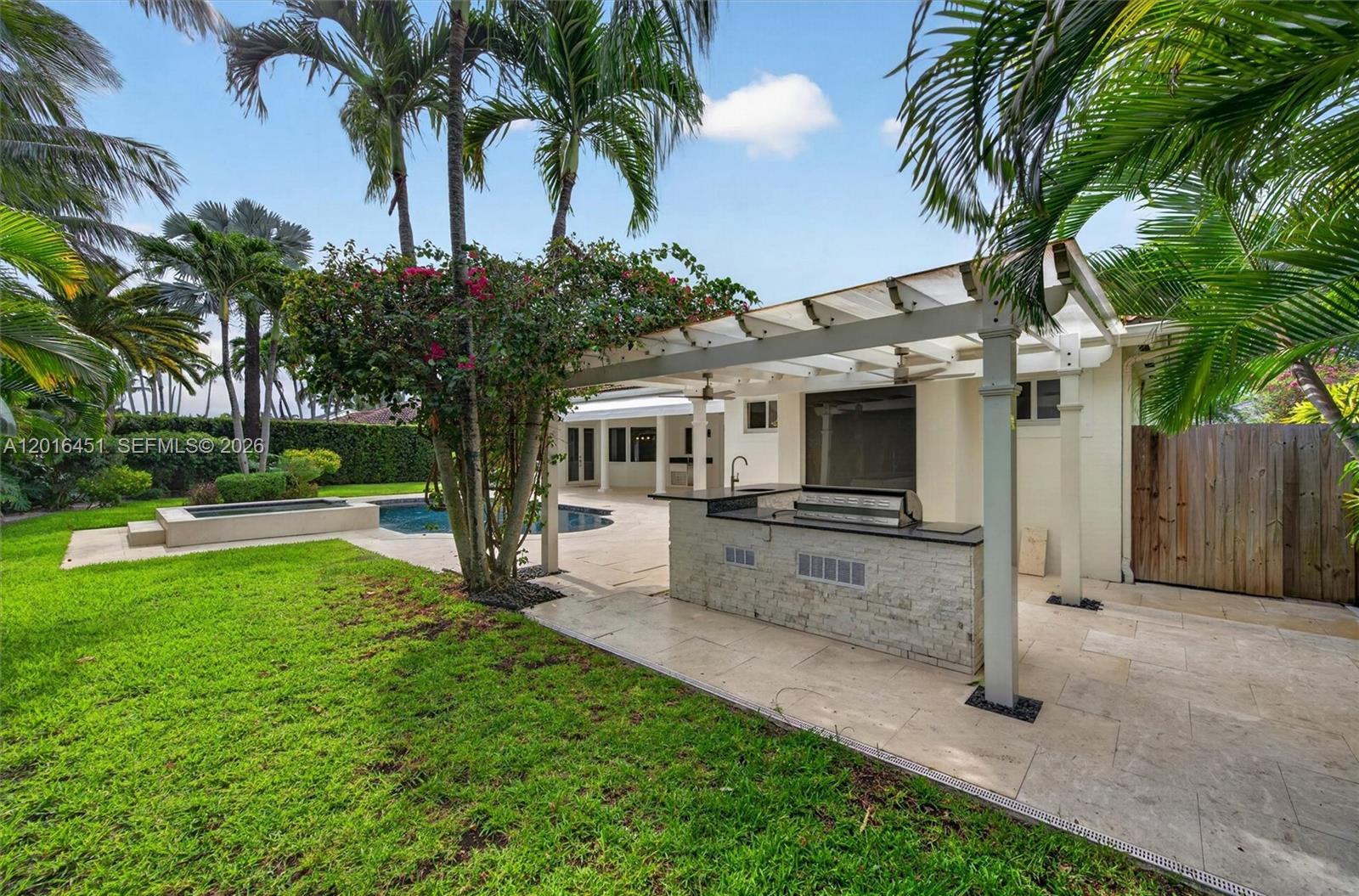 9474 SW 125th Ter Miami, FL 33176