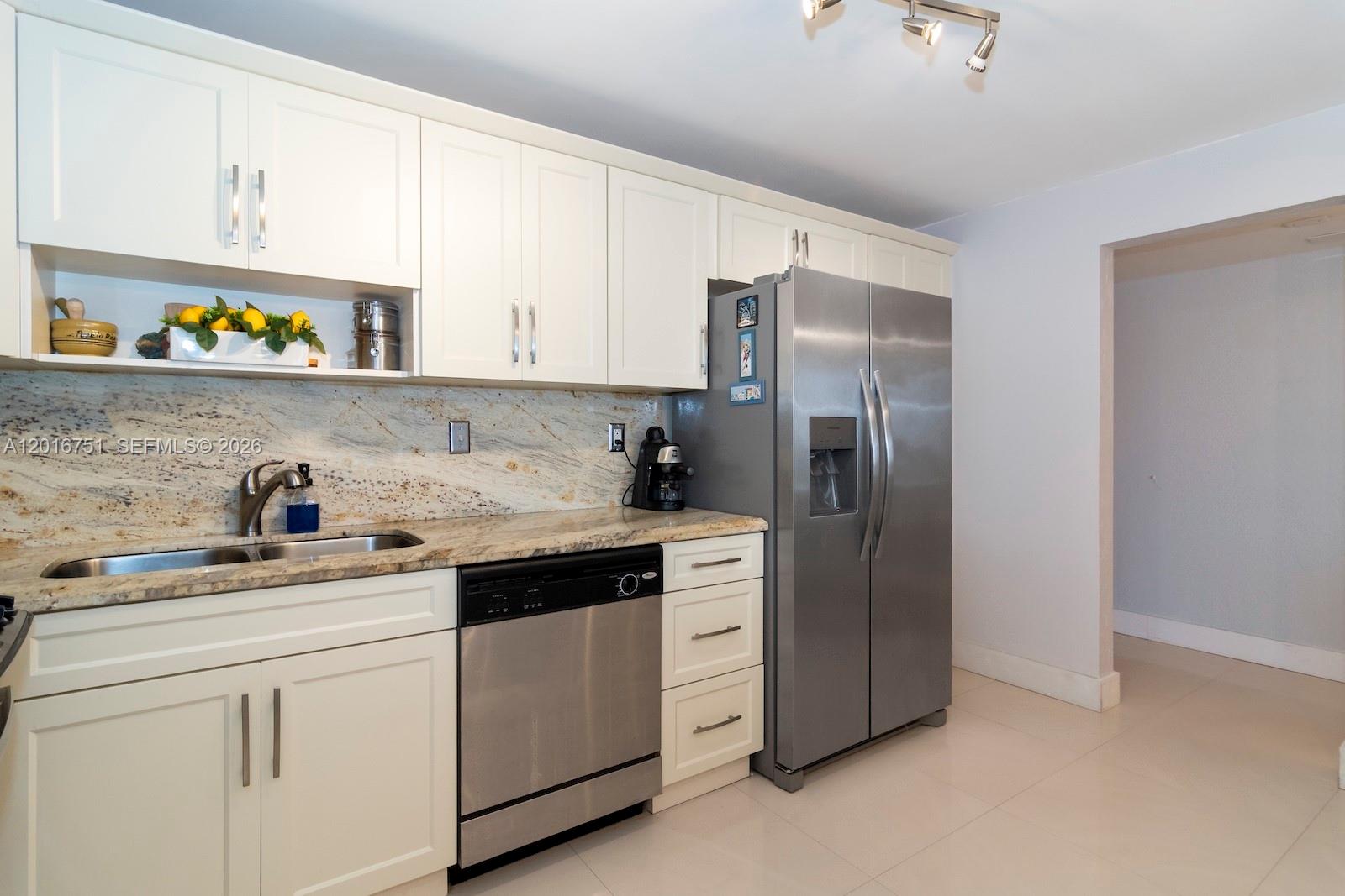 19370 Collins Ave #626 Sunny Isles Beach, FL 33160
