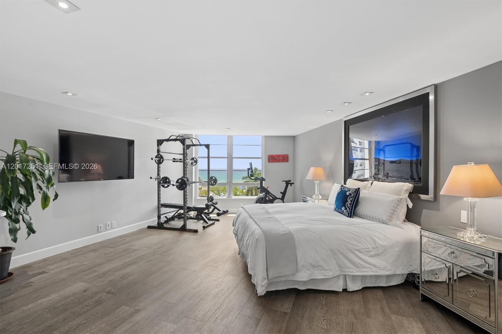 5660 Collins Ave #6C Miami Beach, FL 33140
