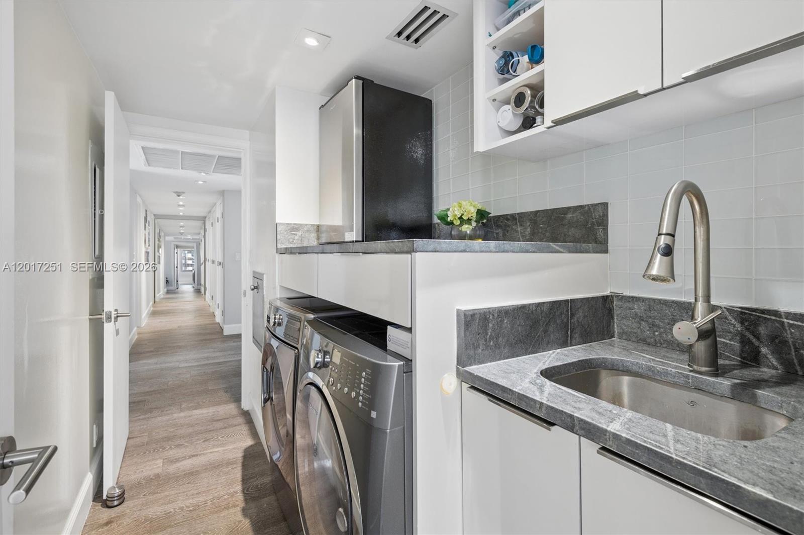 5660 Collins Ave #6C Miami Beach, FL 33140