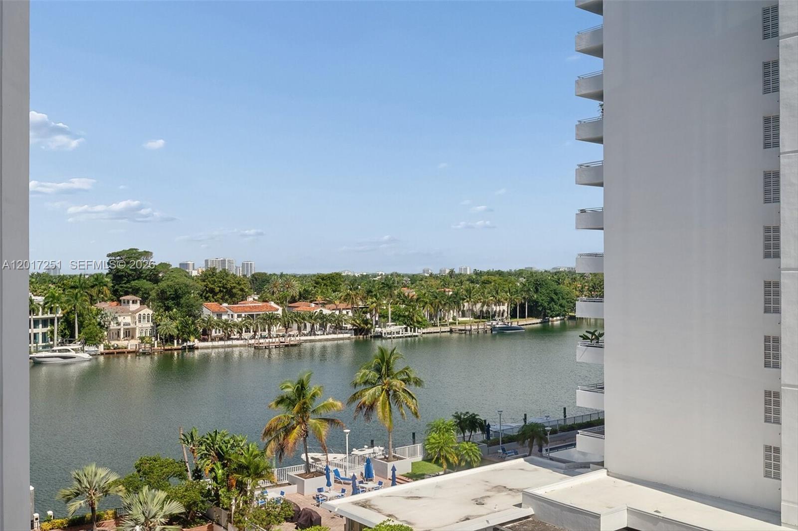 5660 Collins Ave #6C Miami Beach, FL 33140