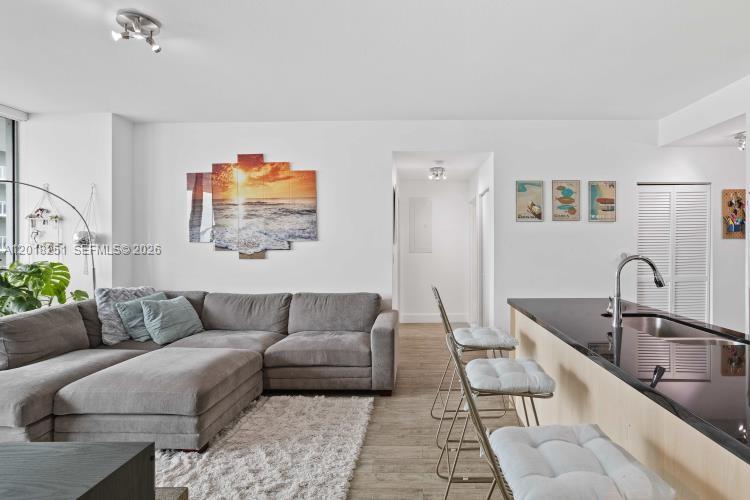 79 SW 12th St #3110-S Miami, FL 33130
