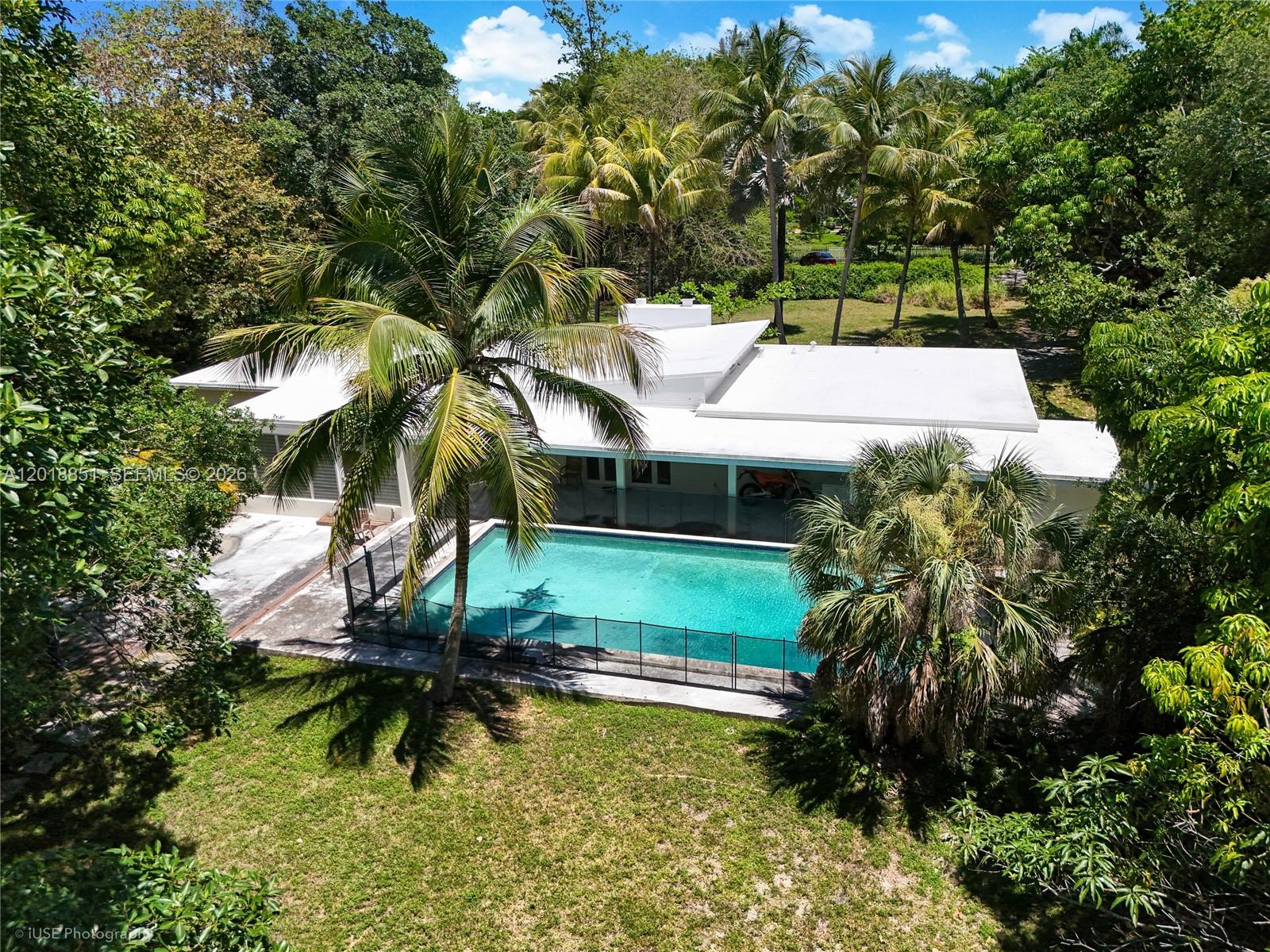 7480 SW 122nd St Pinecrest, FL 33156