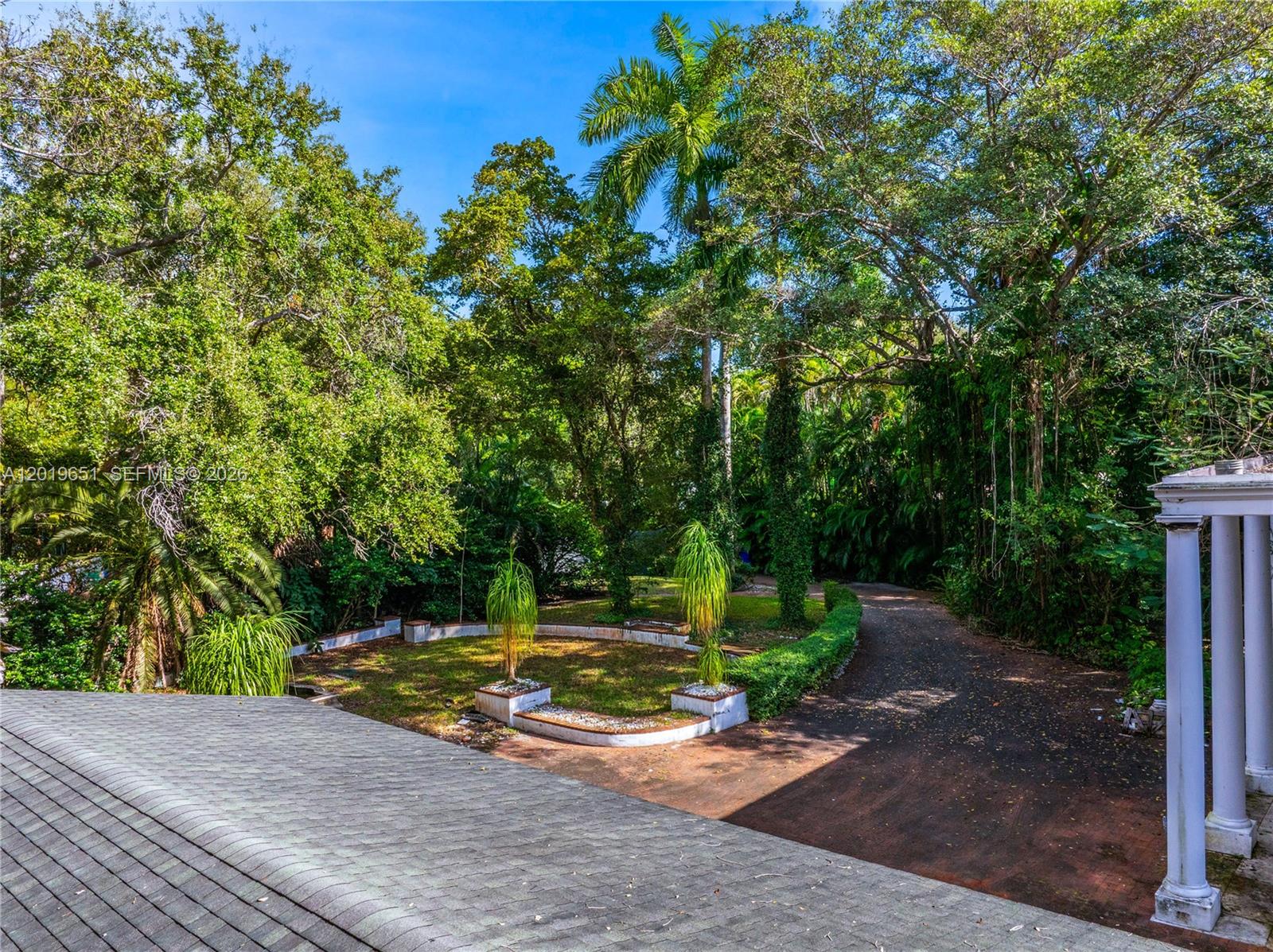 3720 Poinciana Ave Miami, FL 33133