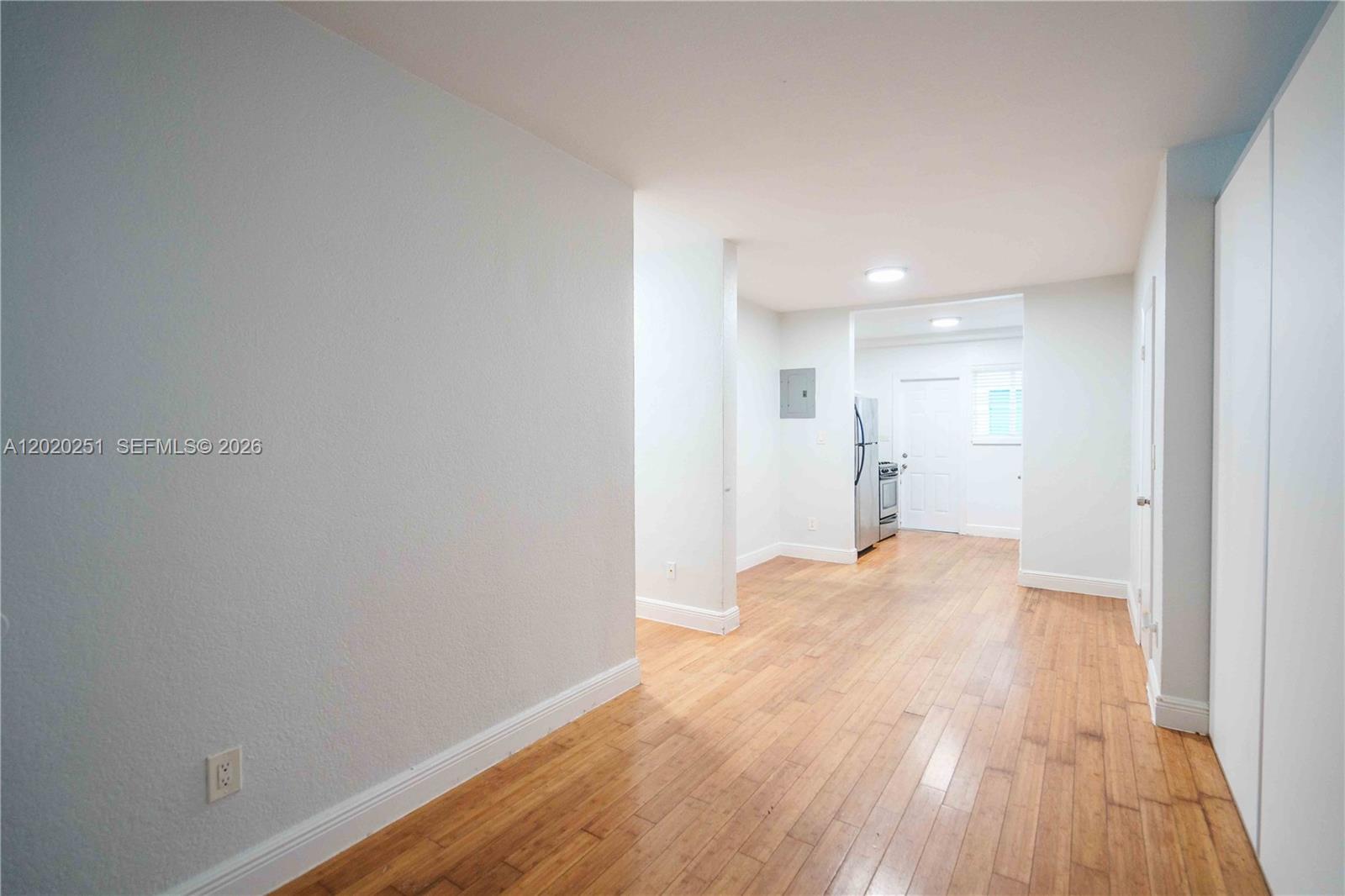 7325 Carlyle Ave #8