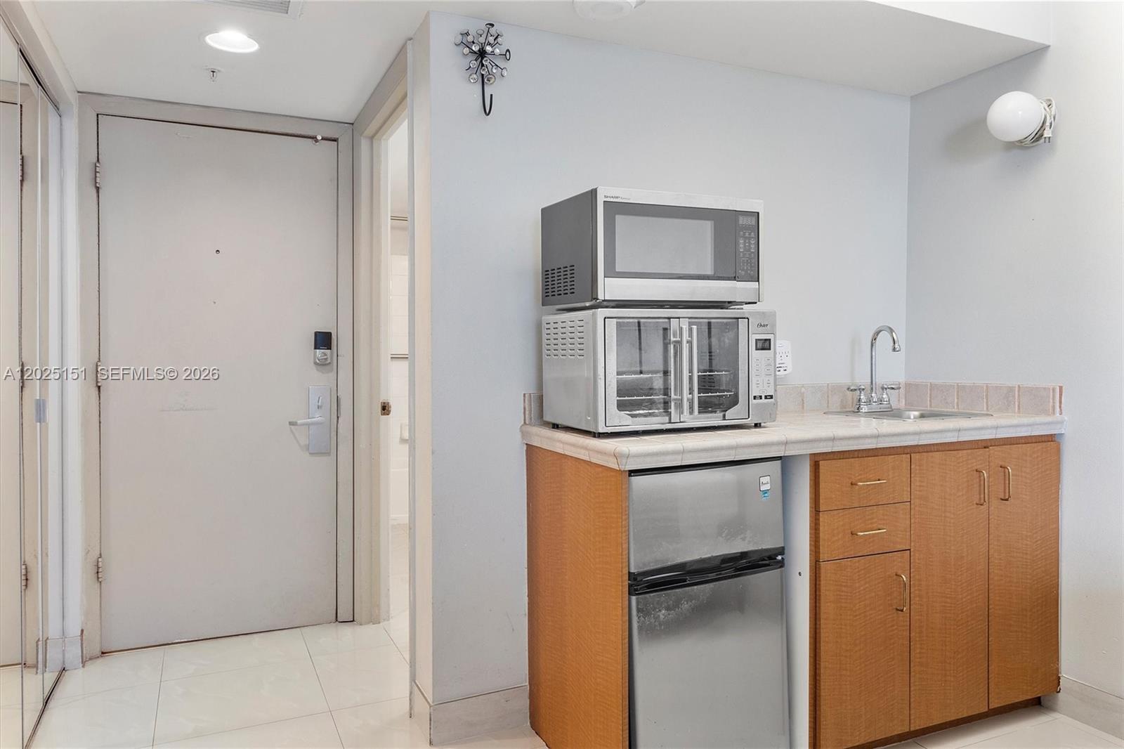 17375 Collins Ave #1507 Sunny Isles Beach, FL 33160
