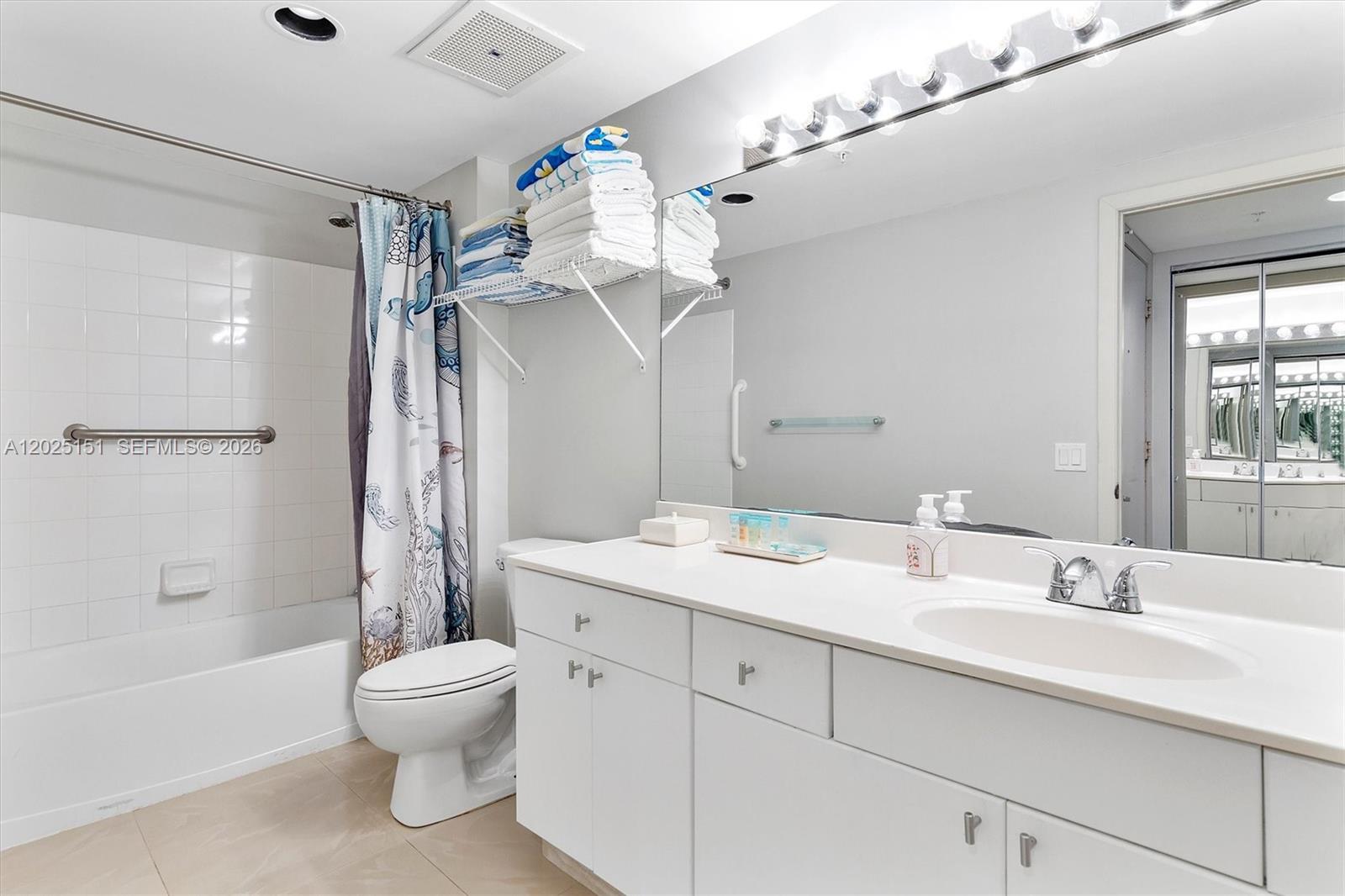 17375 Collins Ave #1507 Sunny Isles Beach, FL 33160