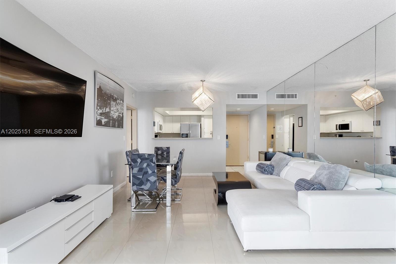 17375 Collins Ave #1507 Sunny Isles Beach, FL 33160