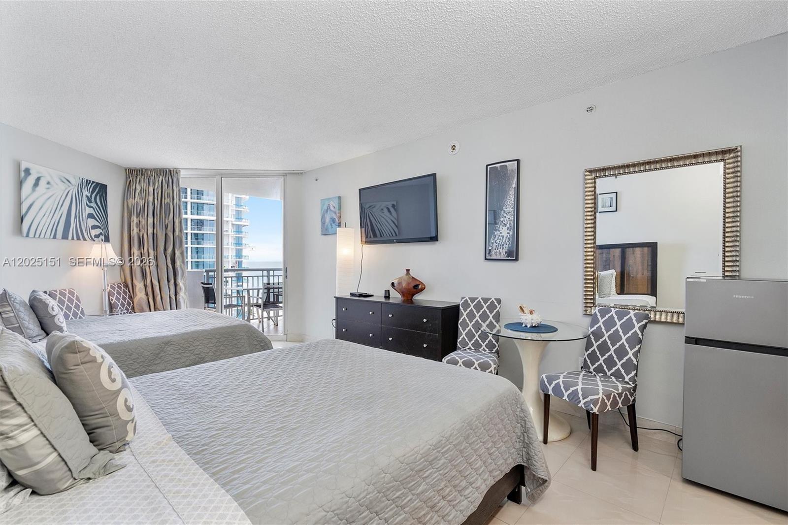 17375 Collins Ave #1507 Sunny Isles Beach, FL 33160