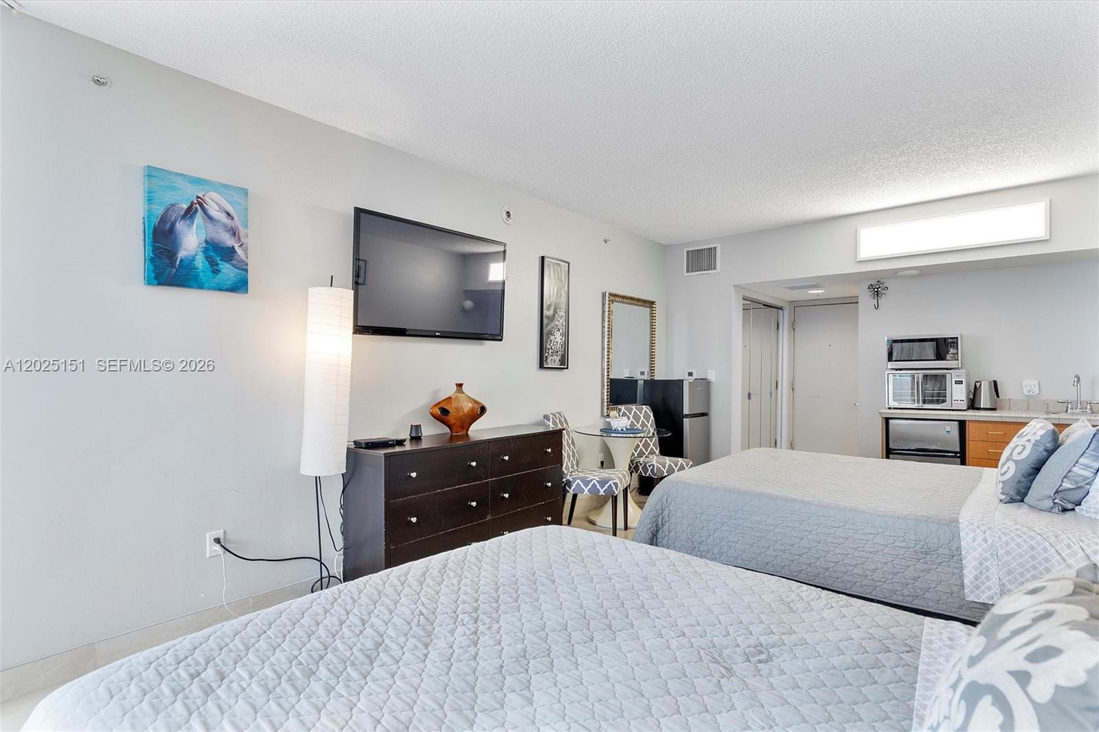 17375 Collins Ave #1507 Sunny Isles Beach, FL 33160