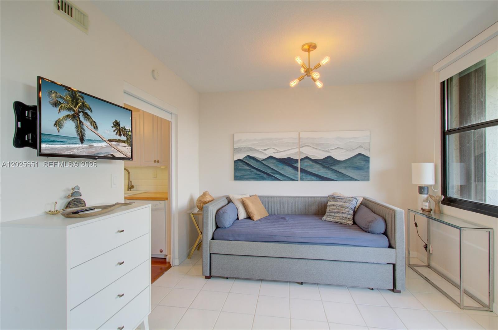 181 Crandon Blvd #405 Key Biscayne, FL 33149