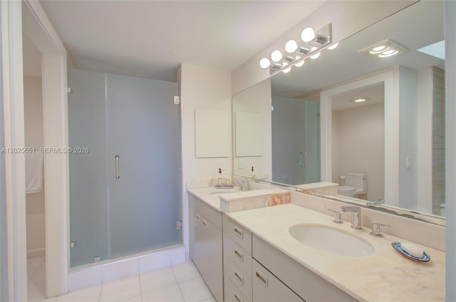 181 Crandon Blvd #405 Key Biscayne, FL 33149