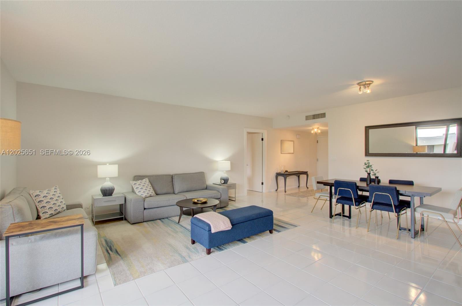 181 Crandon Blvd #405 Key Biscayne, FL 33149