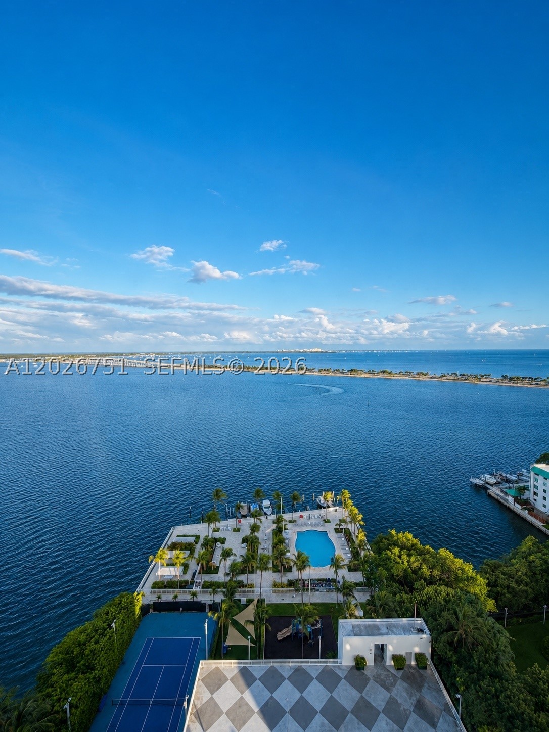 image Skyline on Brickell0