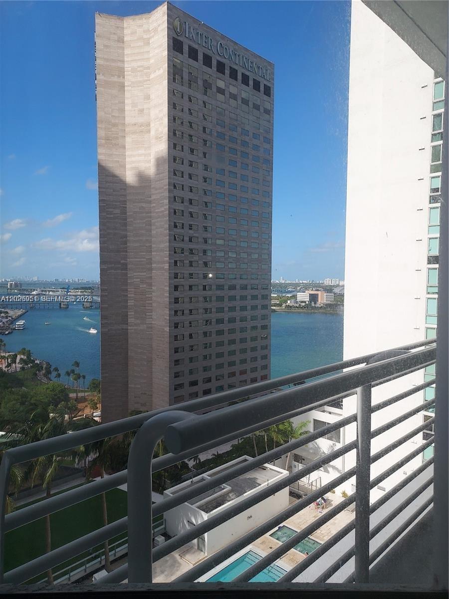 image One Miami West8