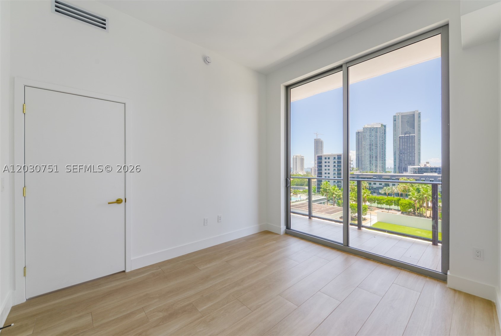 image The Standard Residences Midtown Miami13