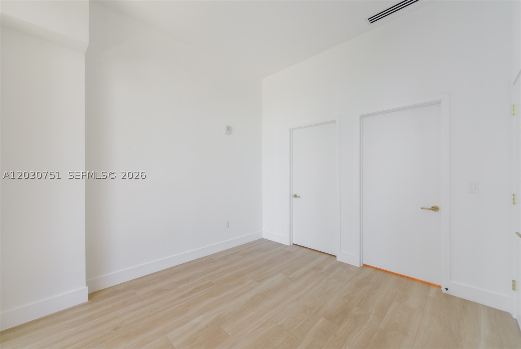 image The Standard Residences Midtown Miami15