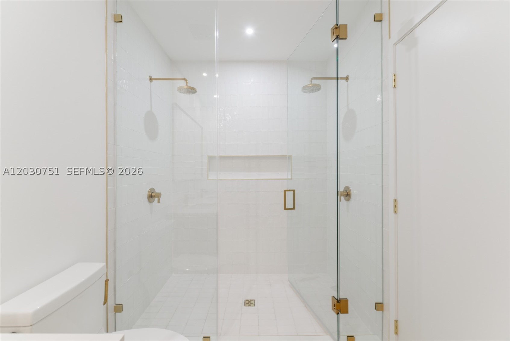 image The Standard Residences Midtown Miami18