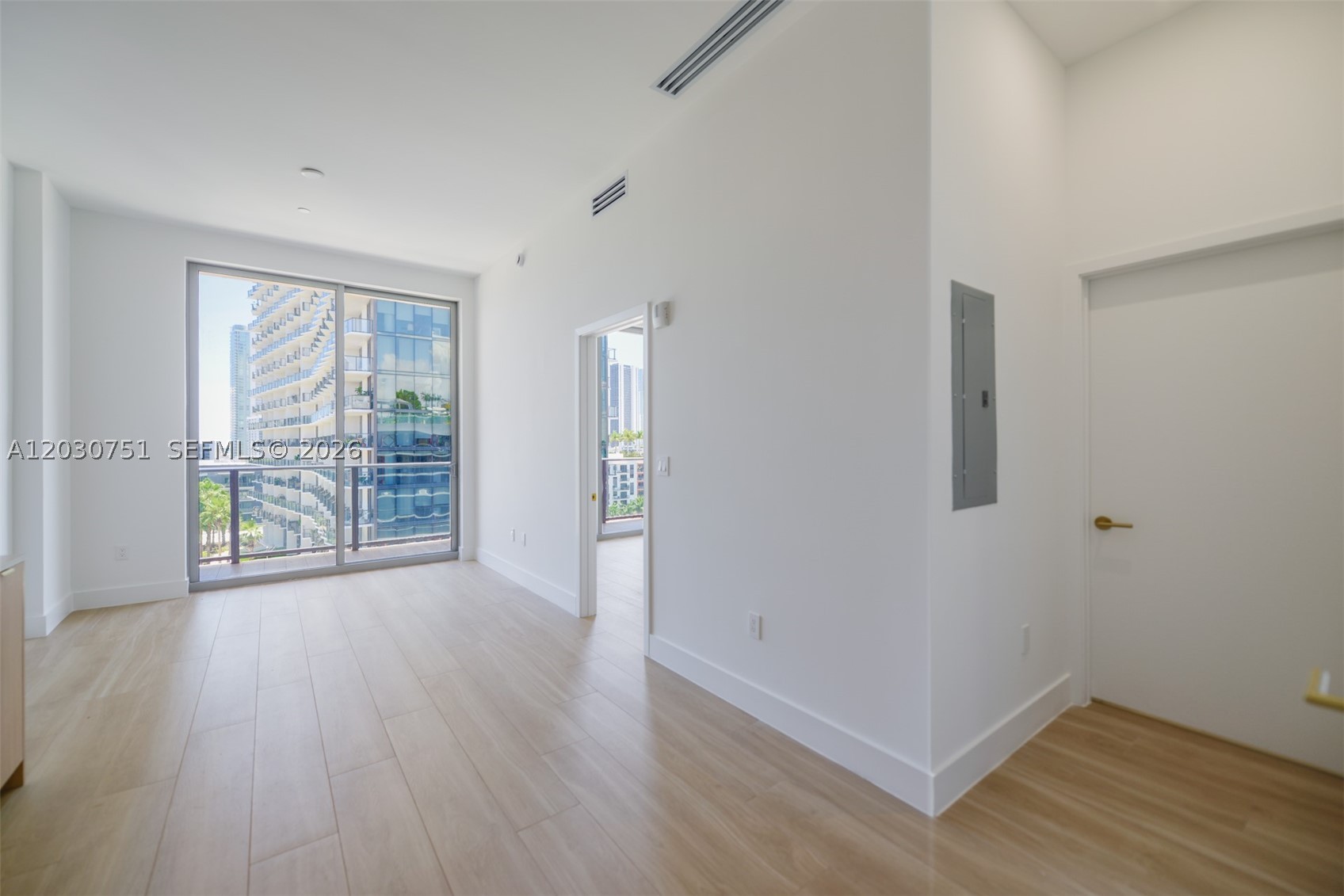 image The Standard Residences Midtown Miami2
