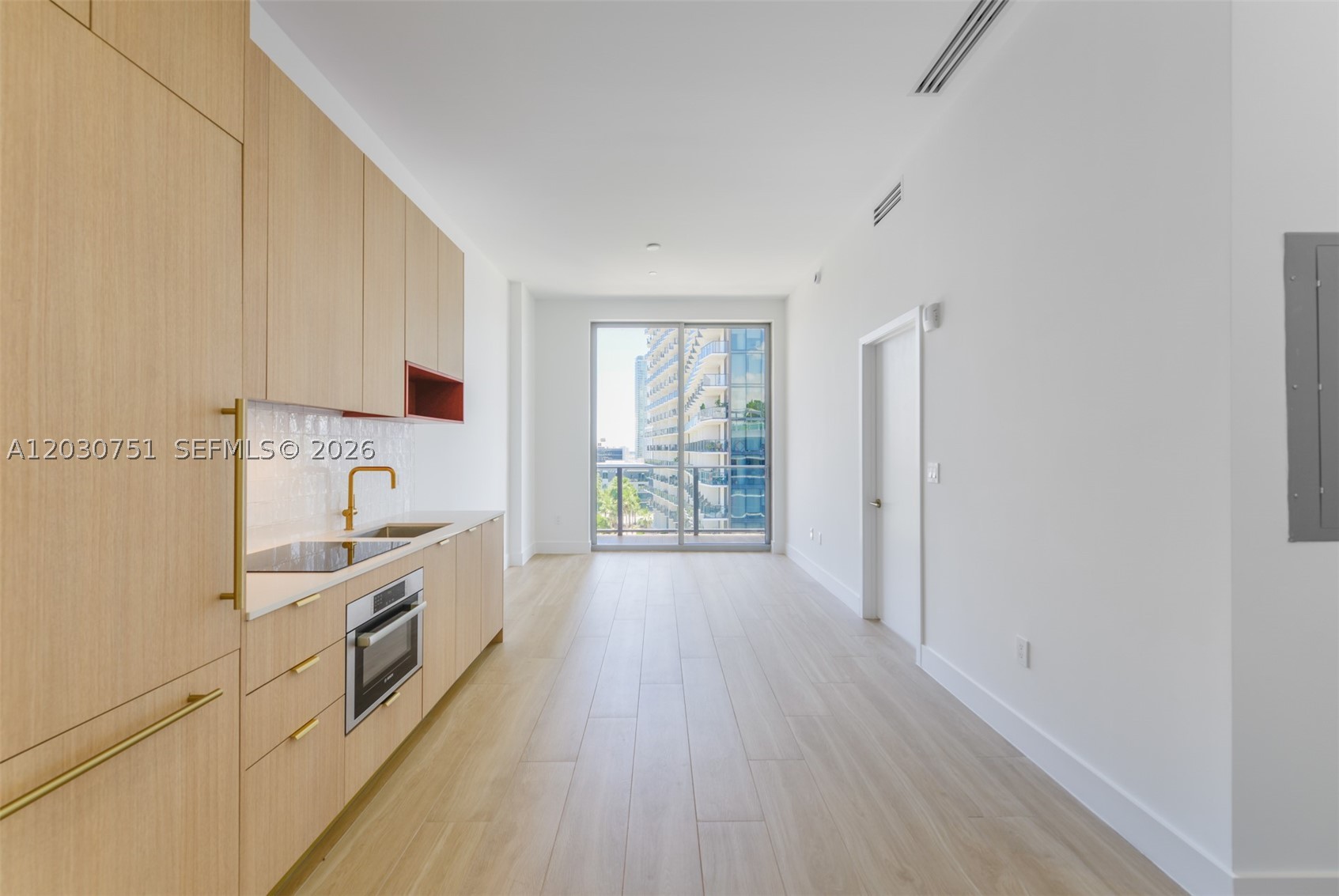 image The Standard Residences Midtown Miami7
