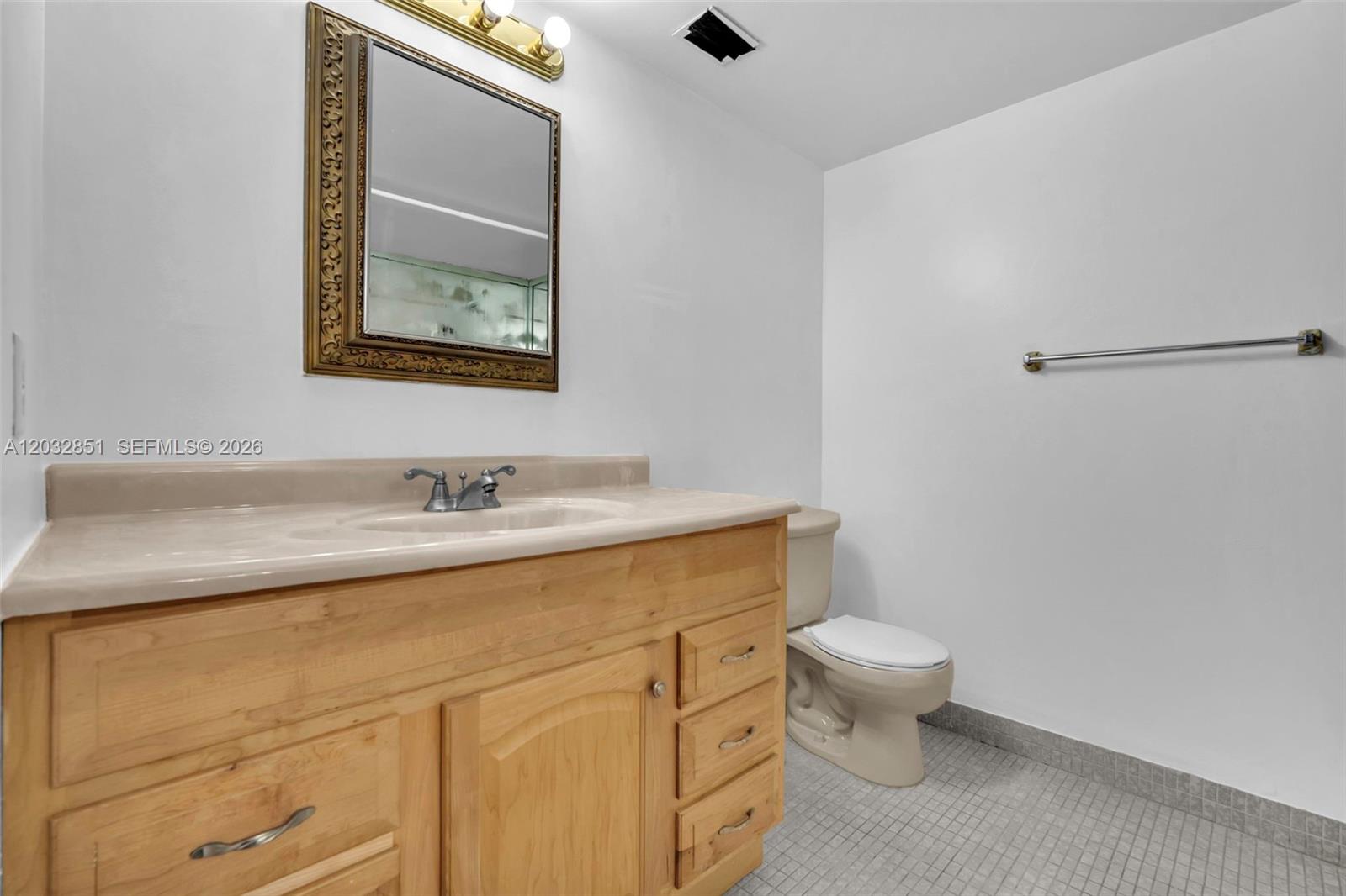 1000 Parkview Dr #229 Hallandale Beach, FL 33009