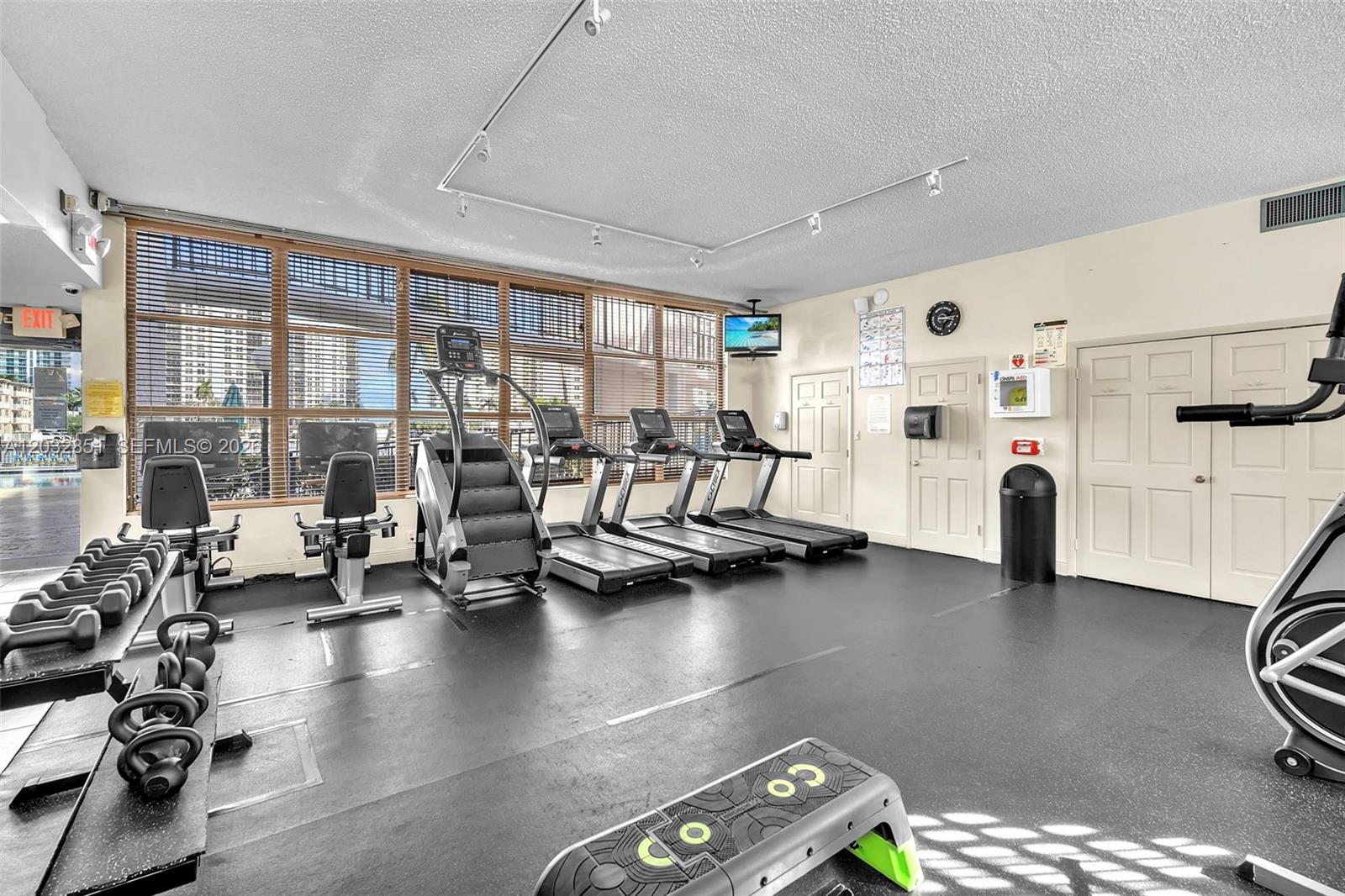 1000 Parkview Dr #229 Hallandale Beach, FL 33009