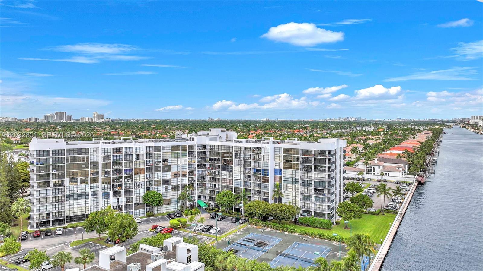 1000 Parkview Dr #229 Hallandale Beach, FL 33009