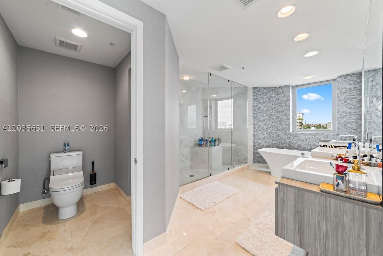 image Marina Palms Residences S21