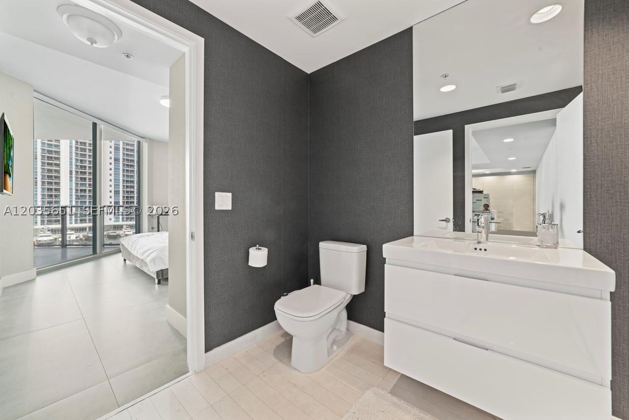 image Marina Palms Residences S23