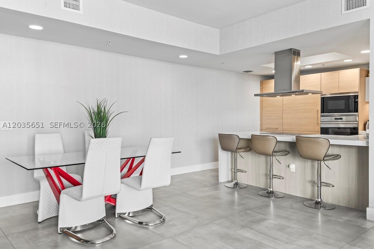 image Marina Palms Residences S5