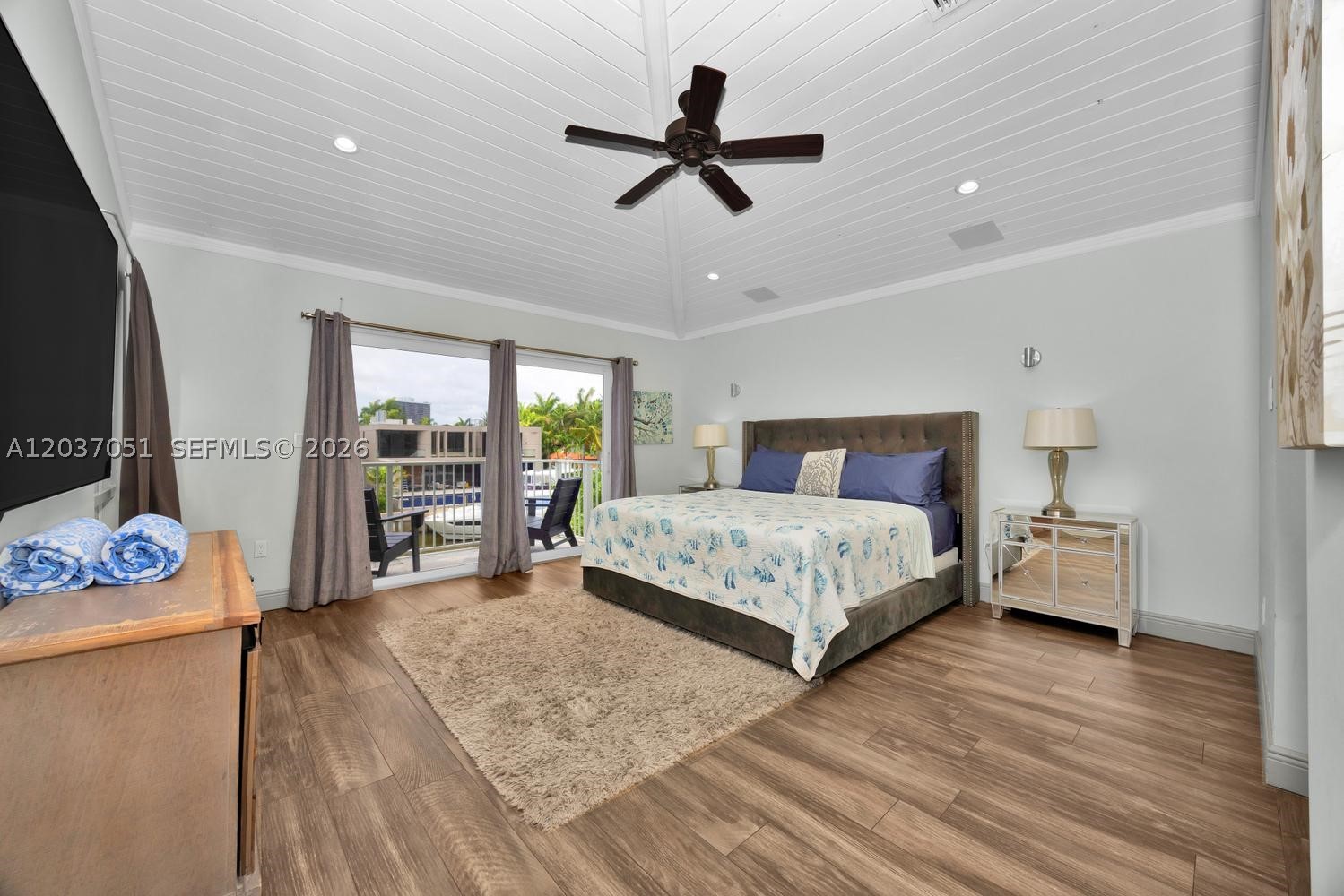 1076 NE Little Riv Dr Miami, FL 33138