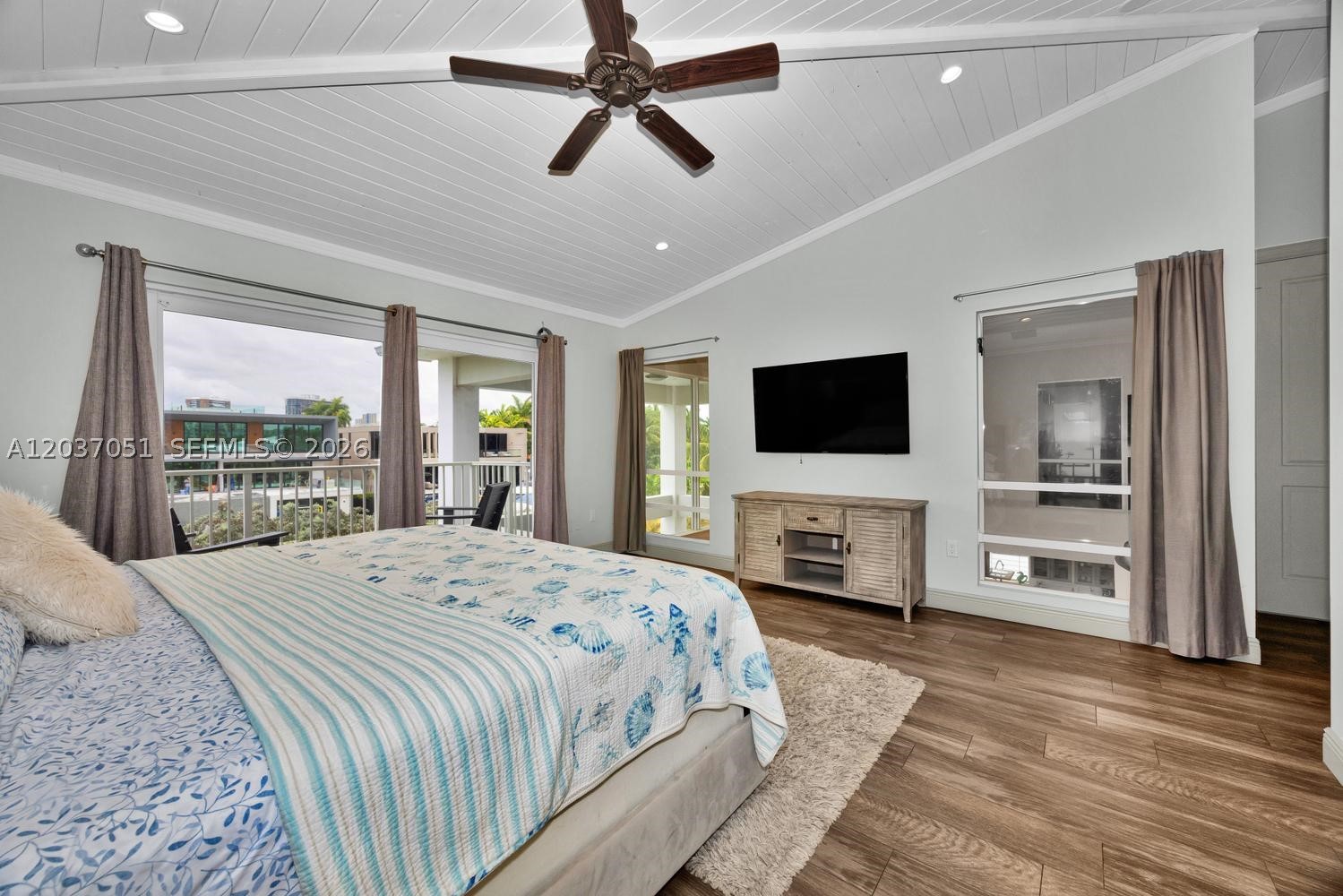1076 NE Little Riv Dr Miami, FL 33138